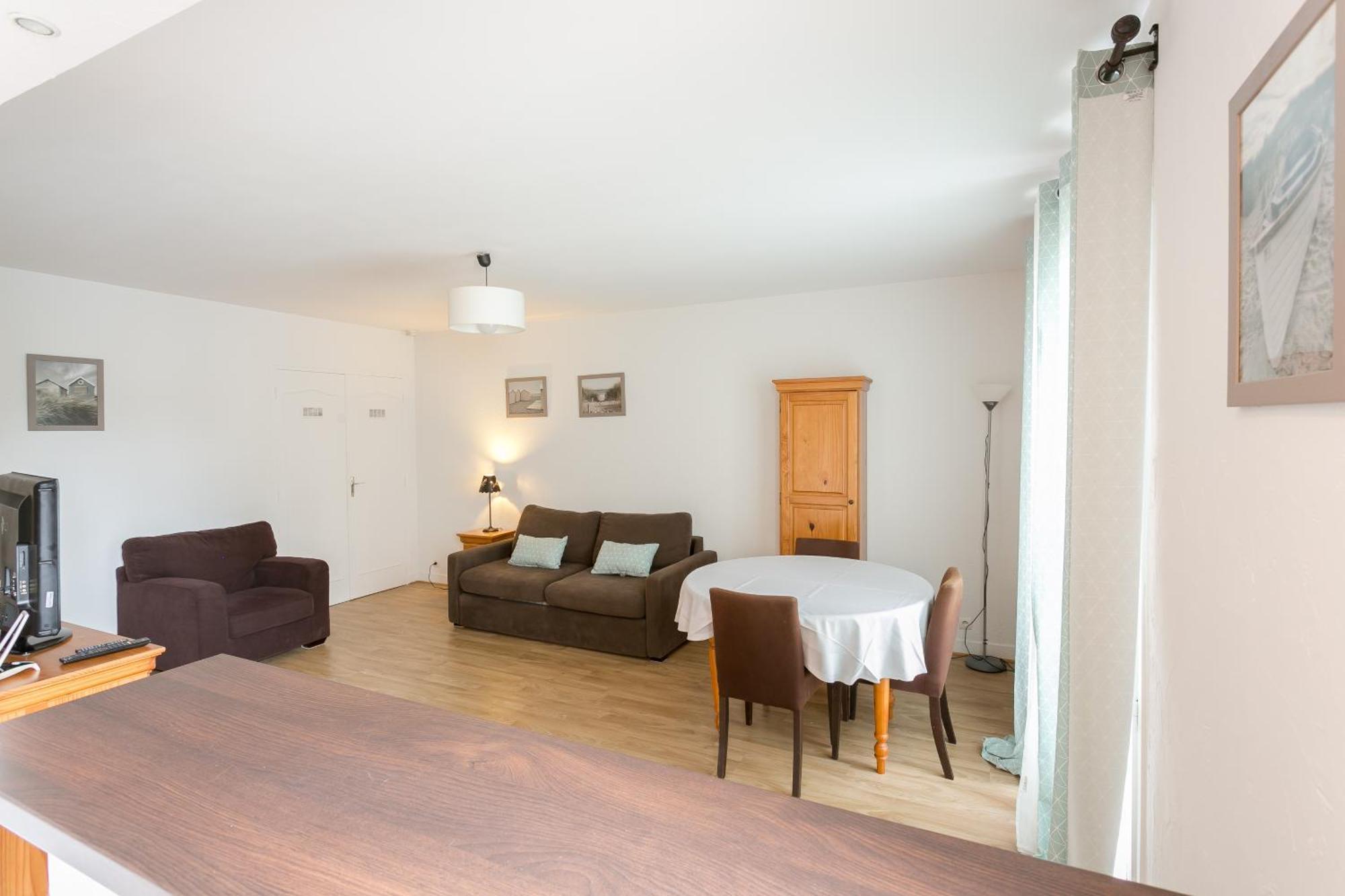 Residence Hotel Les Josephines Rueil-Malmaison Luaran gambar