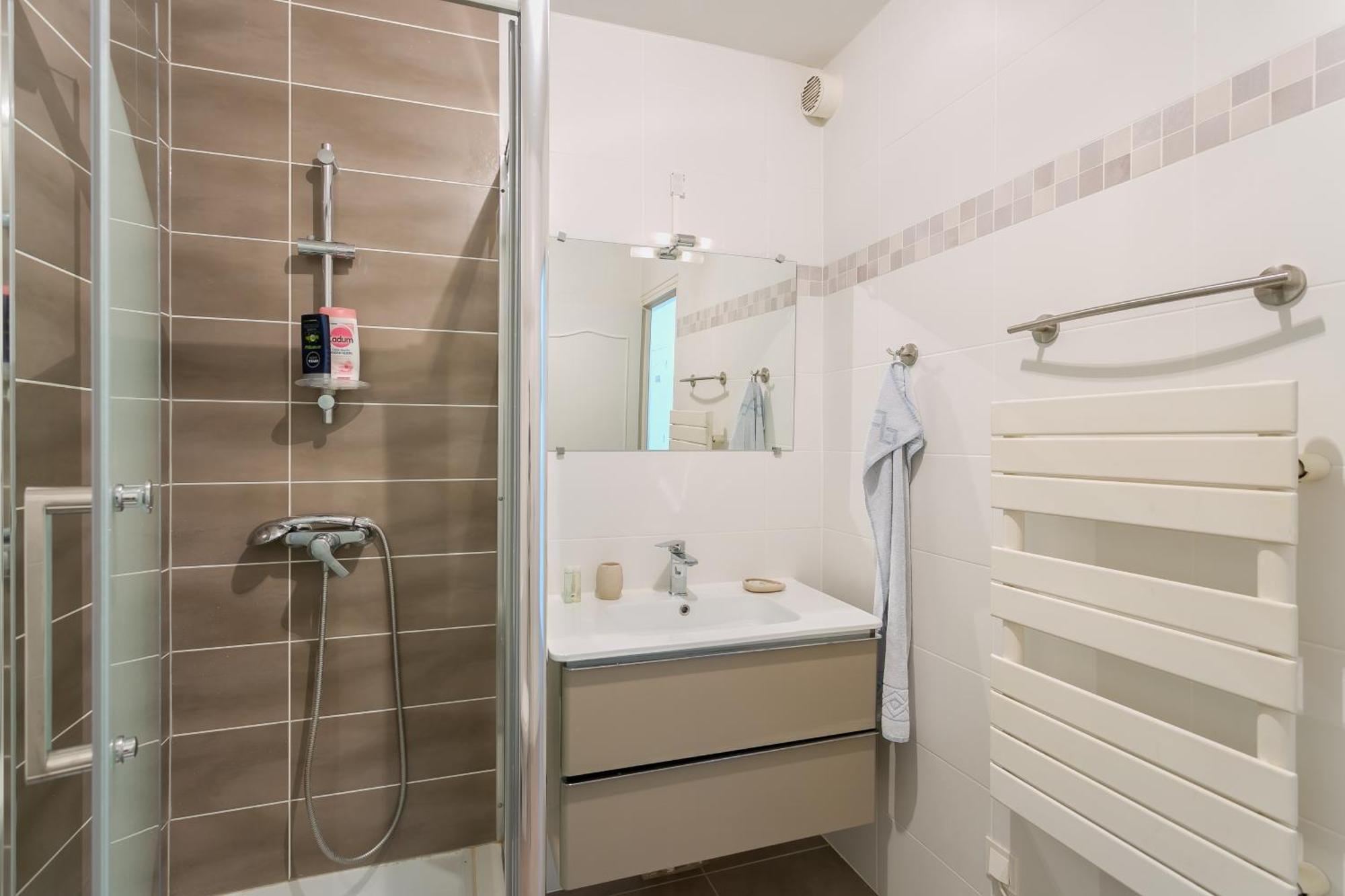 Residence Hotel Les Josephines Rueil-Malmaison Luaran gambar