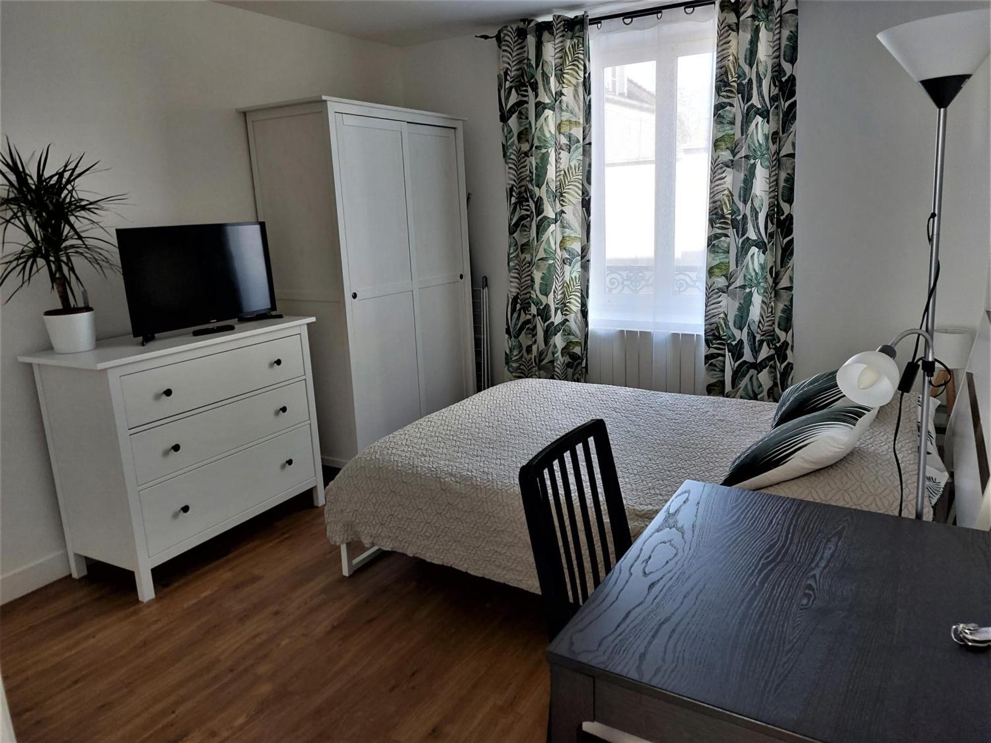Residence Hotel Les Josephines Rueil-Malmaison Luaran gambar